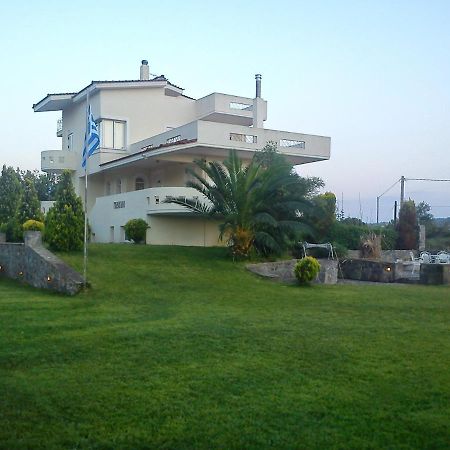 Agiokampos Luxurious Resort Лутра Едипсу Екстериор снимка